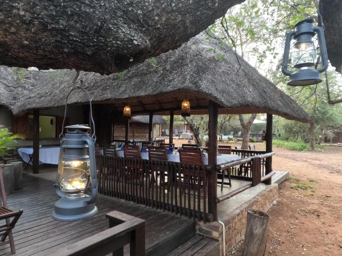 South Safari Lodge Marloth Park Exteriör bild