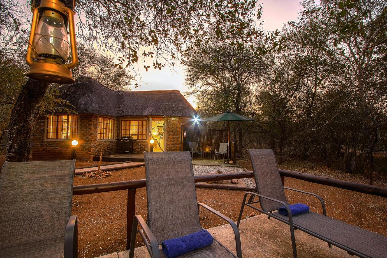South Safari Lodge Marloth Park Exteriör bild